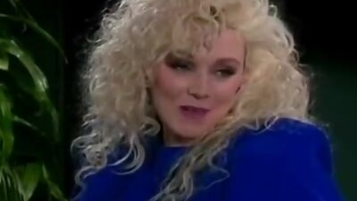 Danielle Rodgers, Melanie Moore in classicporn lesbian episode with some dildo play