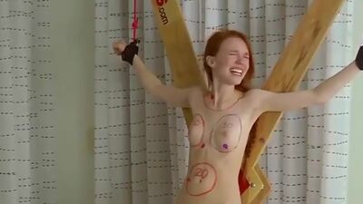 LOSTBETSGAMES - Redhead is the punishment of her opponents