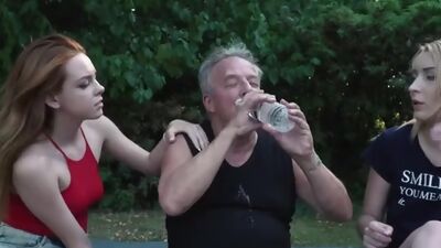 Grandpa 70 Years old Fucks Young 18 Yo Girls Licks Pussy and Cums on Tits