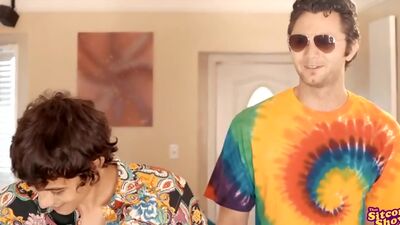 Donna cant keep her hands or mouth off Erics dick and sucking him off leads to a stiffie ride in her hairy pussy