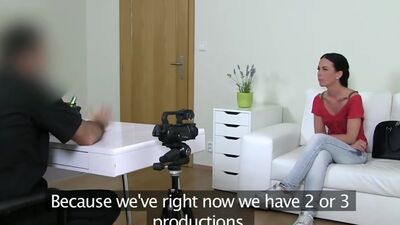 Auditioning beauty creampied by casting agent