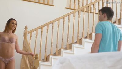 Massage in the Foyer