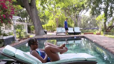 Prissy Nubian Princess Gets Wet