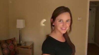 Virtual vacation with Hope Howell
