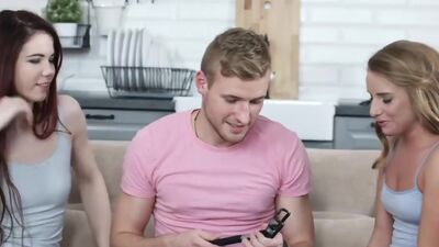 Fuck-loving teens share cock2