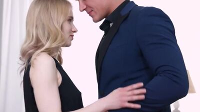 Fresh teen courtesan anal