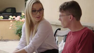 NAUGHTY AMERICA - Professor McKenna fucks student after class (Blonde Teacher)