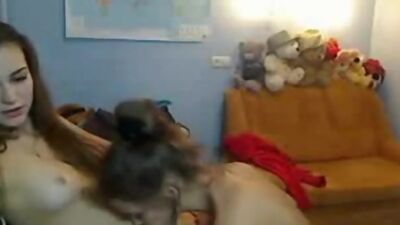 Lesbians Kissing on Webcam