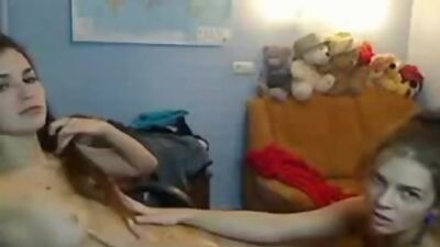 Lesbians Kissing on Webcam