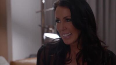 NAUGHTY AMERICA - Tonights Girlfriend Reagan Foxx roleplays as naughty step mom