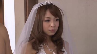 Mirei Oomori from wedding to crazy gangbang
