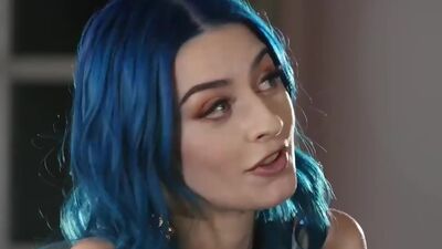 Naughty America Kenna James and Jewelz Blu give the waiter a hot threesome in an empty restaurant