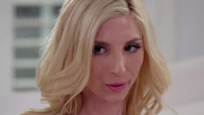 MOMMYS GIRLS - Les stepmom milf scissors