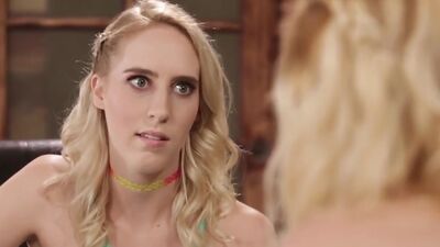 MOMMYS GIRLS - Stepdaughters in les three way