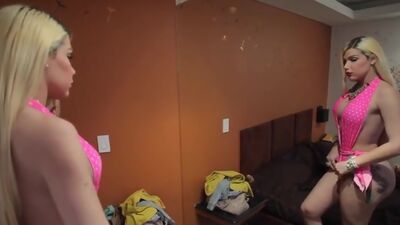 Lexie Beth in Lexie Beth TAP