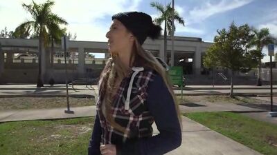 Big Butt White Chick Ride The Bus