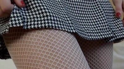 Pigtailed Princess Tia Kennedy Loves Her Dildo