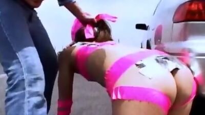 Samantha Roxx gets some DP!