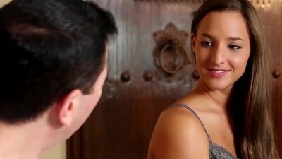 FANTASY MASSAGE - Oiled up massaged babe cummed on