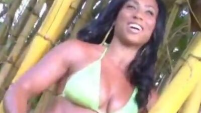 Watch Nikki Hoopz pose for the camera!