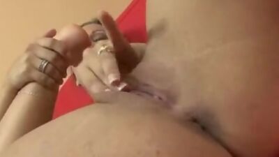 Watch Eve Angel stuff her hot box.