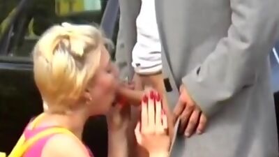 Blonde is picked up and screwed
