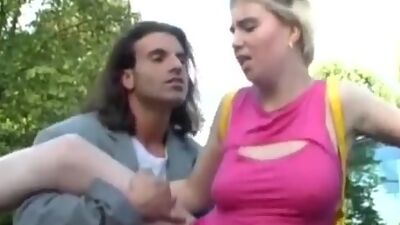 Blonde is picked up and screwed