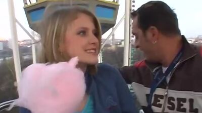 Chick rides tool in fun park