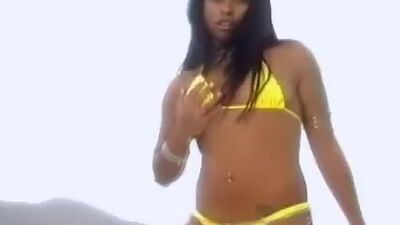 Two crazy gals have a Brazilian party and threesome on yacht