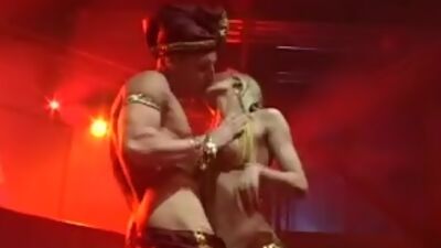 Live blowjob given by blonde cutie