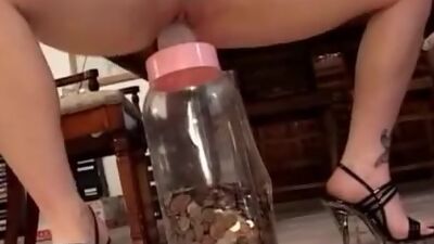 Cunt fucked with mouse