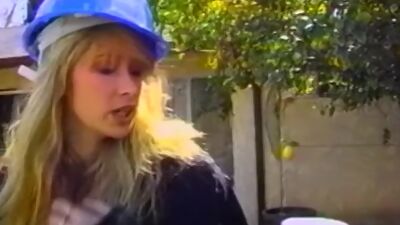 Kinky dyke babes strapon fucking in luscious threesome