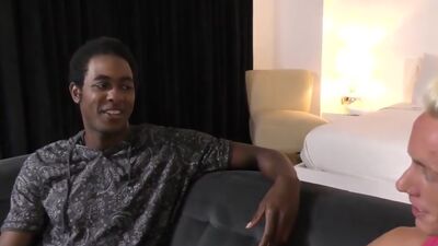 Tommy Blake - Seth Sanders