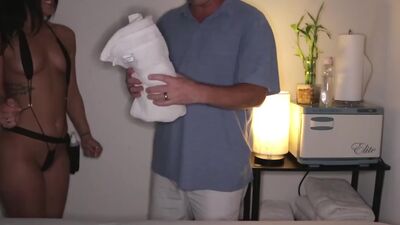 Shady Spa Taylor - Best Happy Ending