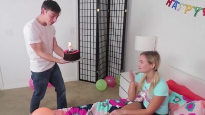 Deep Fucking for Natalia Queen on her Birthday - Petite18