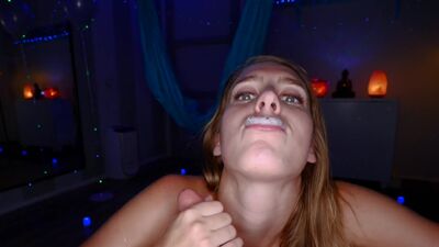 Kinky Cadence Lux Gets A Mouth Full Of Cum