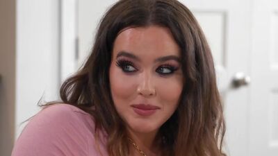 Lesbian milf fucks best friends stepdaughter with a strapon