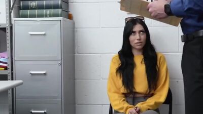 Raven haired thief gets on cock at the backoffice