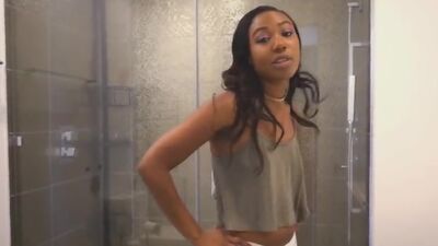 Bathroom quickie with ebony teen room mate