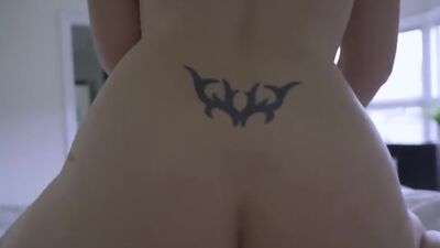 Caught my MILF stepmom Jessica Ryan watching porn when dad was gone