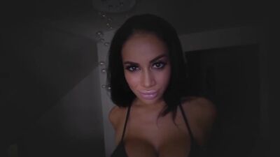 Luscious Dick Sucking Lips