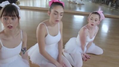 Ballerinas