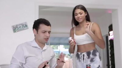 Hot Michelle Anderson Fucks Stepbro During Quarantine