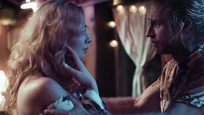 Michael Vegas down on his knees having a taste of Siouxsie Qs sweet muff