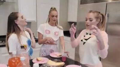 SLUTTY Emma,Sera and Katie FUCKING each other