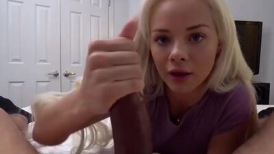 Sexy stepsis paid her new shoes with one amazing blowjob and hardcore sex