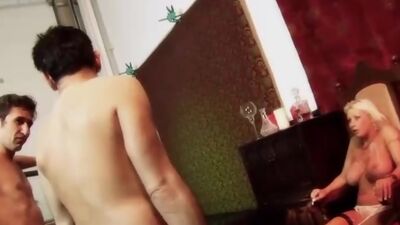 Busty babes in fourway2