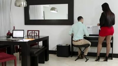 Piano tutor,  Raquel provides an extra motivation for Johnny