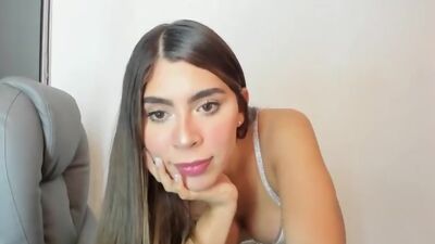 Sexiest Post-Op ValenJonex Rubbing Her Pussy on Webcam 5
