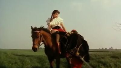 Josefine Mutzenbacher is back